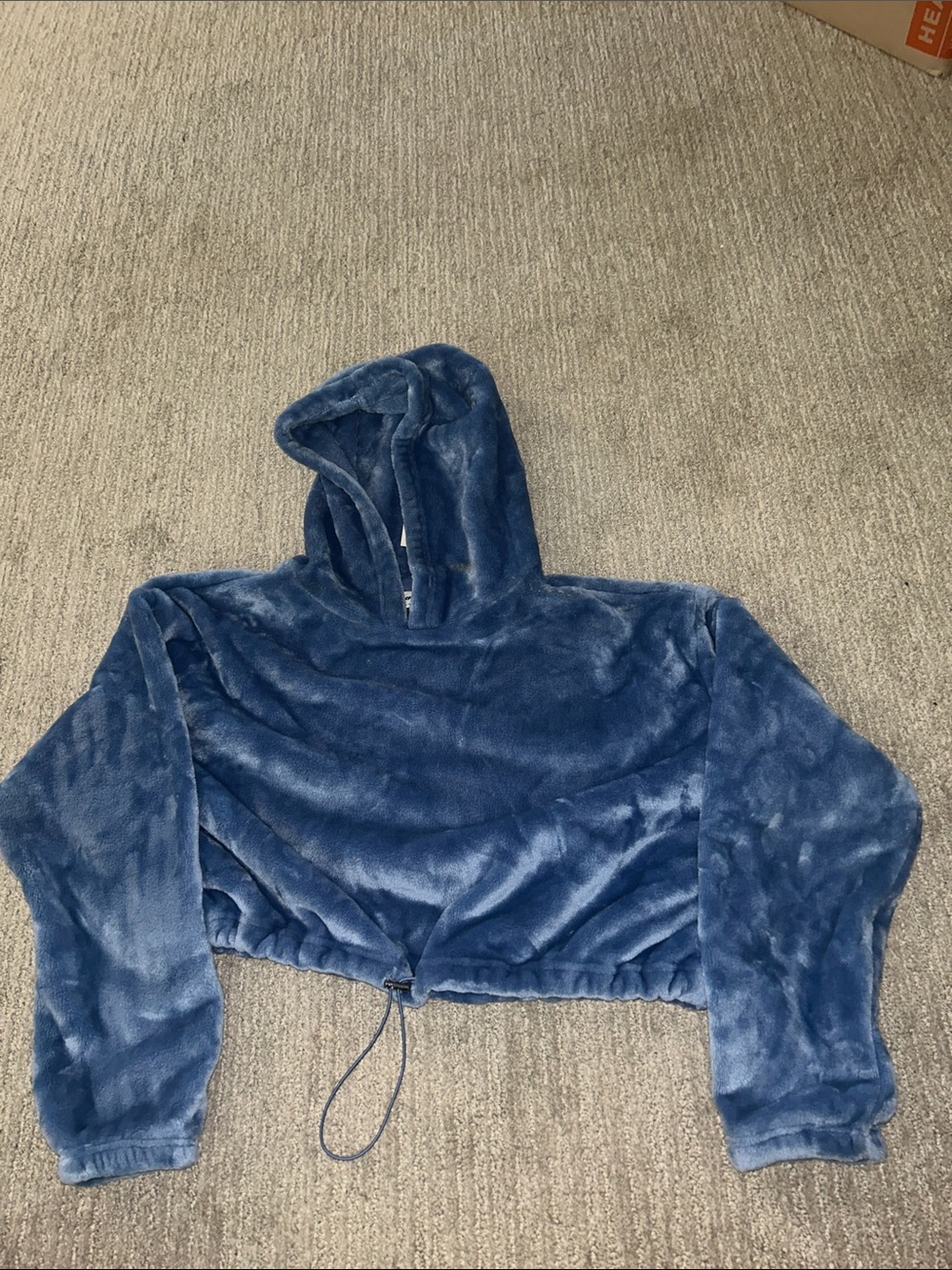 Plush Hooded Crop Sweater in Deep Blue